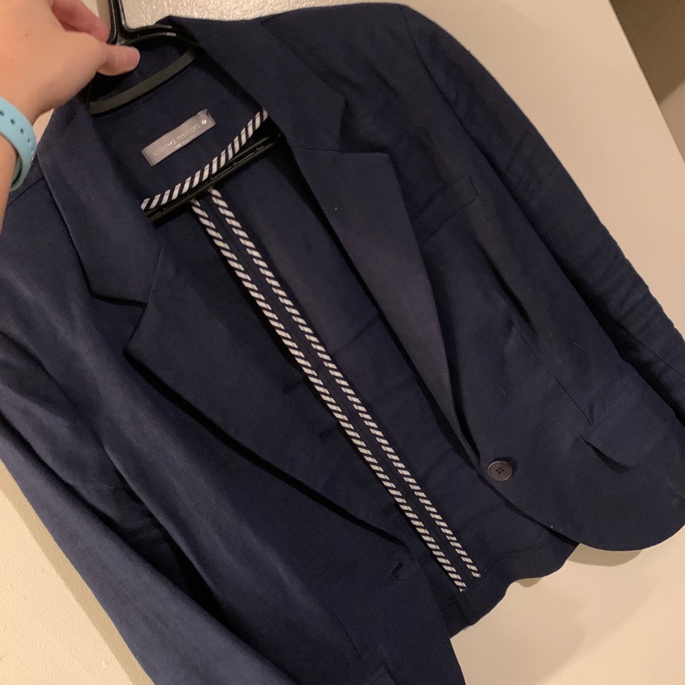 Multiple Women’s blazers in great condition